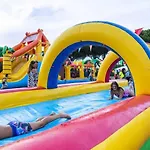 Villa Domaine De Tamaris, A 600m De La Plage, Animations Piscines En Supplement , Climatisee Avec 2 4 Couchages, Wifi Lrtam4i *