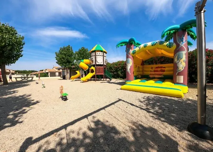 别墅 Domaine De Tamaris, A 600m De La Plage, Animations Piscines En Supplement , Climatisee Avec 2 4 Couchages, Wifi Lrtam4i 波尔蒂拉盖